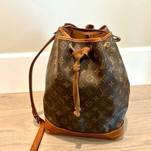 Louis Vuitton Vintage GM Noe Drawstring Bucket Bag, Damaged, Broken Strap